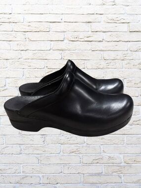 DANSKO Professional Black Leather Shoe - Sonja - Open Back Style - Size 39